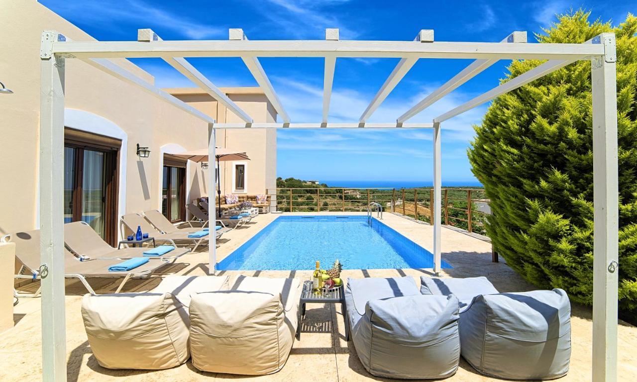 Cretan Sunny Villa Kournás المظهر الخارجي الصورة